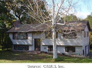 52 Graham Rd, Broad Brook, CT 06016