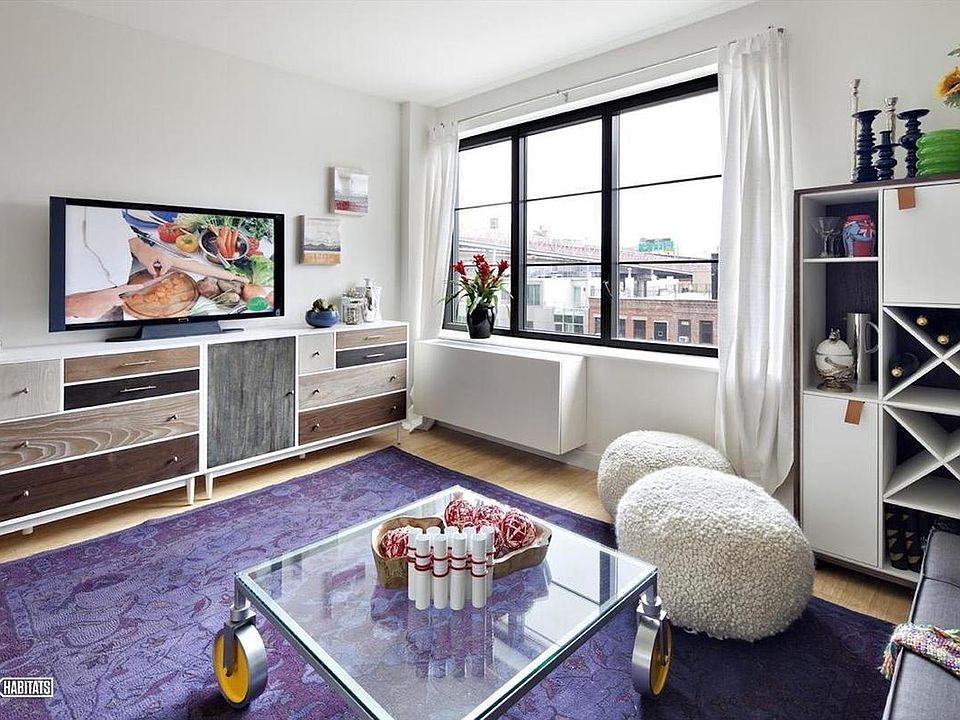 1st image of 15 Dunham Pl APT 11E