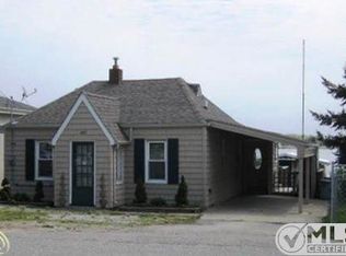 1497 Oakland St, Saint Clair, MI