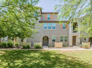 2334 E Huntington Dr, Phoenix, AZ 85040
