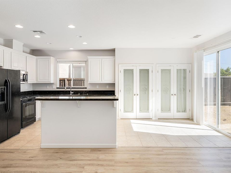1st image of 3033 Rancho Bernado Drive