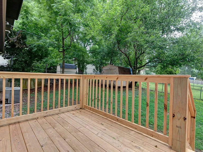 4444 S Robberson Ave — Photo 18