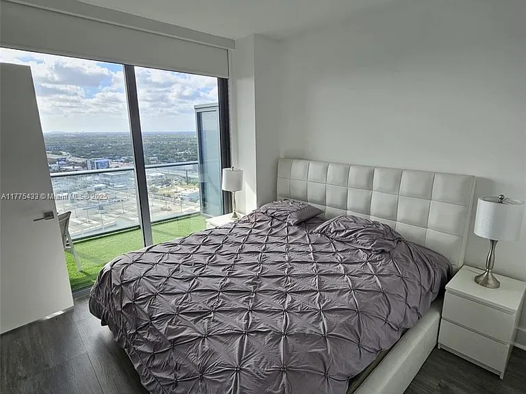 121 NE 34th St #2511 — Photo 15