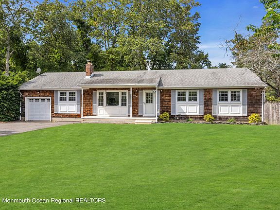 4th image of 25 Bobwhite Ct