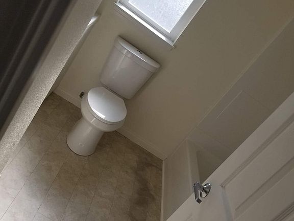 3rd image of 6409 Medio St