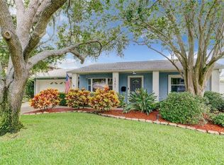 1461 45th Ave NE, Saint Petersburg, FL 33703