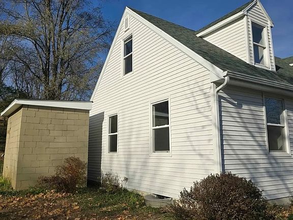 5th image of 7119 S Solon Rd