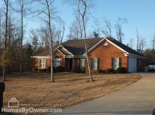 98 Shadewood Dr, Cataula, GA 31804