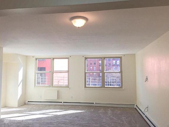 2nd image of 1270 Grant Ave APT 3