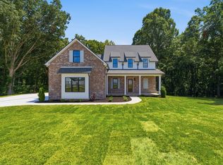 5855 Fisher Grove Rd, Greenbrier, TN 37073