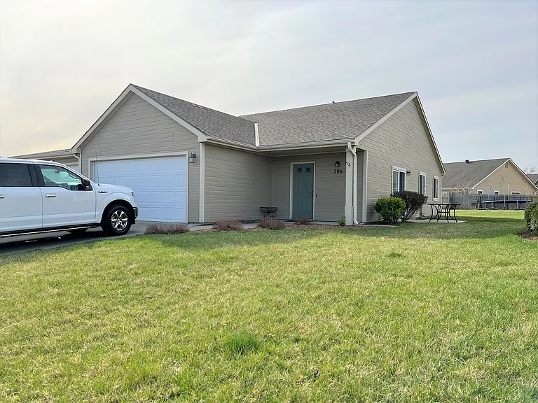 506 Brooklawn Dr — Photo 1
