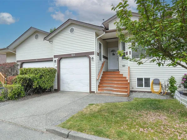 2727 1st St #103, Courtenay, BC V9N 9C8