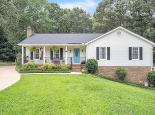 21 Cottage Ln, Taylors, SC 29687
