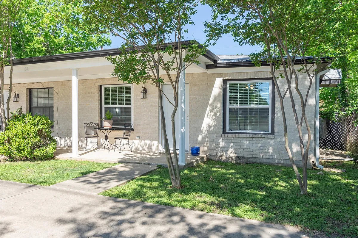 Building Photo - 209 Cooner St #B