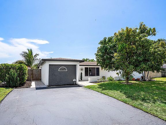 4th image of 1620 SW 4TH Avenue
