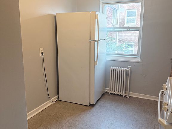 4th image of 70 Crawford St APT 6