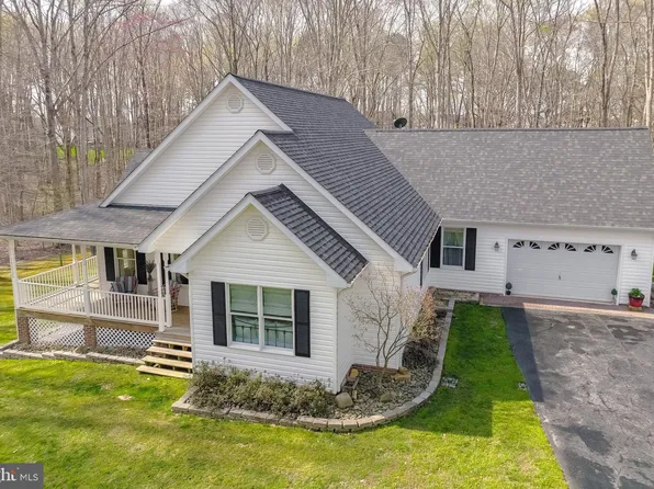 41935 Green Hills Ln, Leonardtown, MD 20650