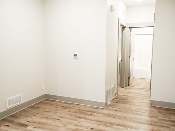 4th image of 3880 Cottage Trl #3880