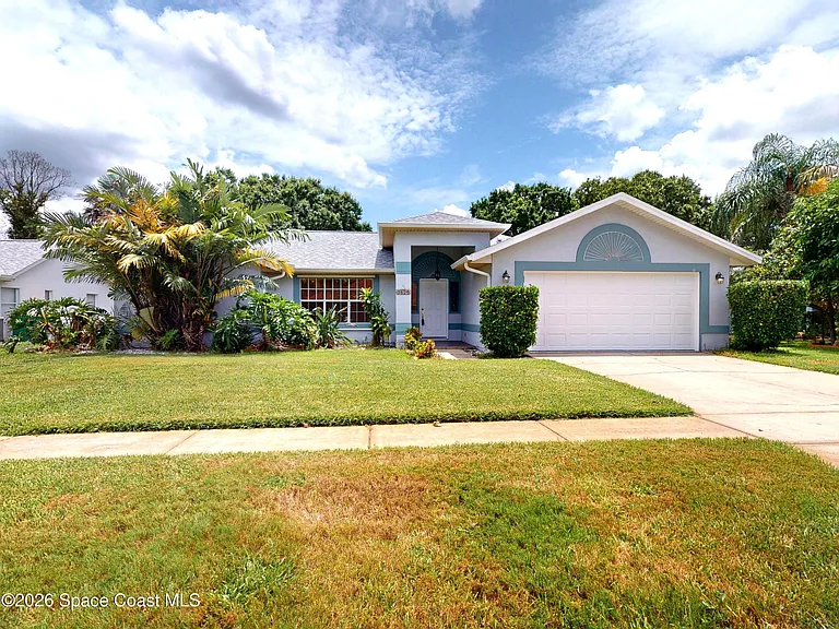 3620 Whisperwood Cir — Photo 19