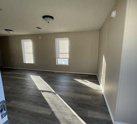 2nd image of 3026 Quiet Ln
