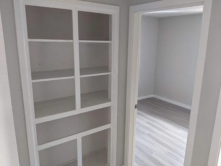 301 Avenue U #201 — Photo 9