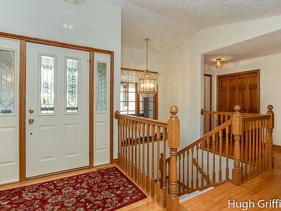 4th image of 6710 Glen Hollow Dr SE