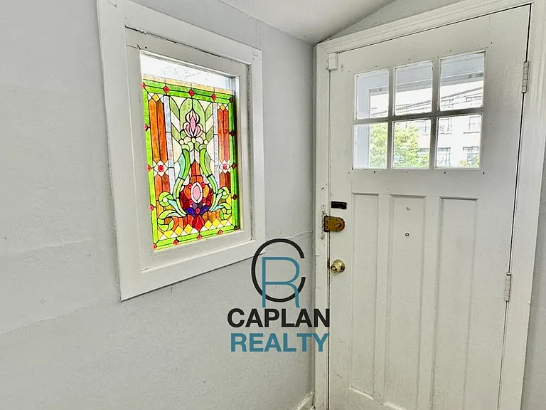 84 Munson St #2A — Photo 5