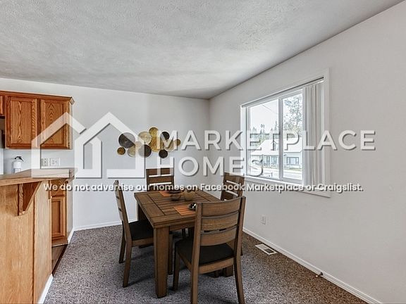 4th image of 447 S 1st St