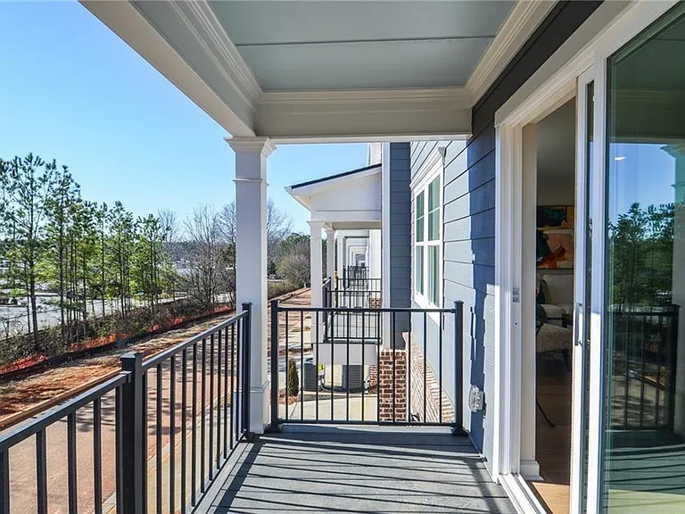 4553 High Ridge Ct — Photo 33
