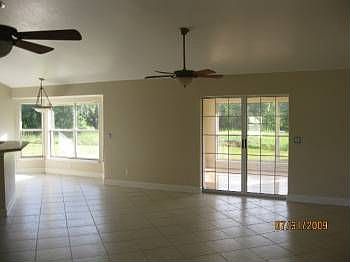 4th image of 2885 Fawn Lake Blvd