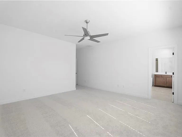 1042 Winding Branch Dr — Photo 36
