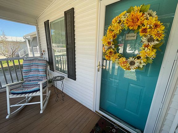 2nd image of 36018 Palm Breeze Ln