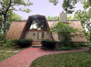 14218 Jankowski Rd, Woodstock, IL 60098