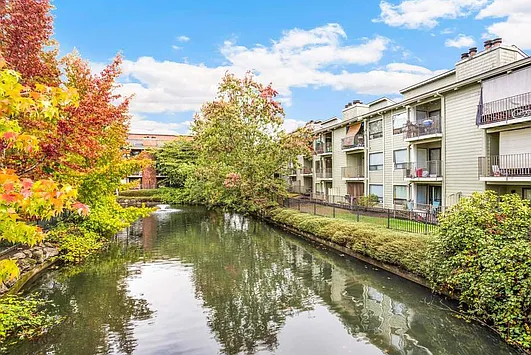 Waterbrook Loft and Apartments