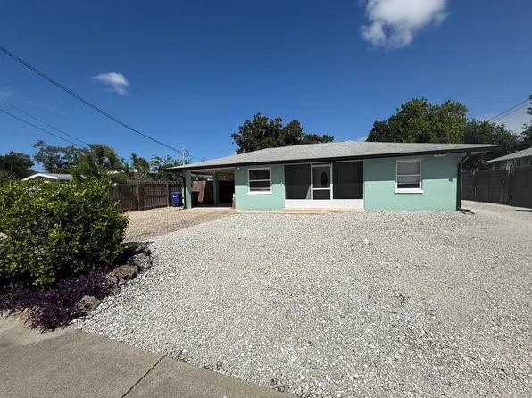 1833 Ivanhoe St, Sarasota, FL 34231