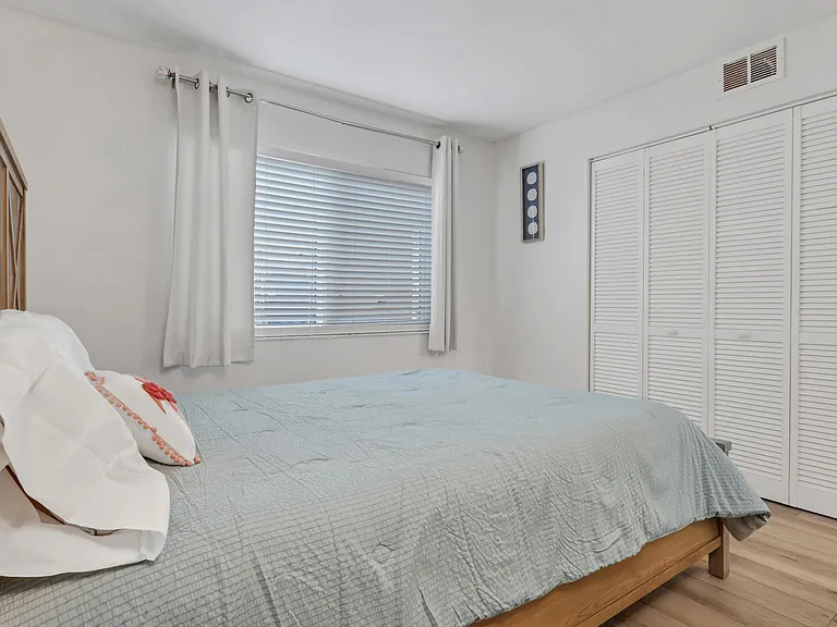 4001 Ice Castle Way #5-1 — Photo 17