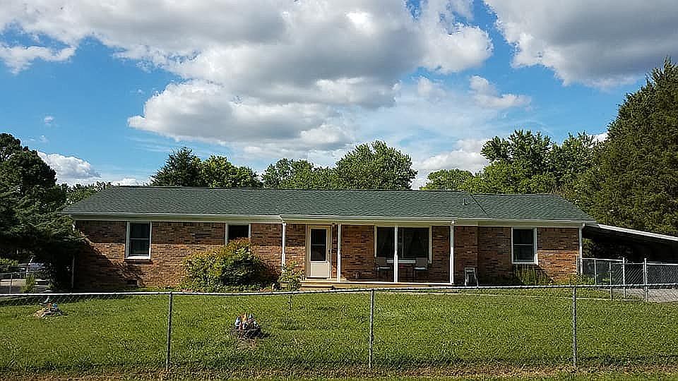 1st image of 293 Melinda Dr