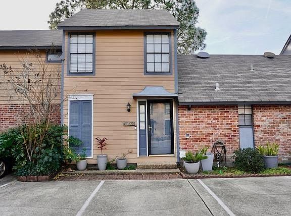 2nd image of 4124 Loire Dr APT B