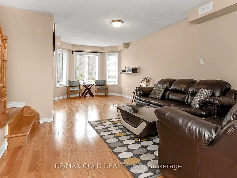 17 Echoridge Dr — Photo 35