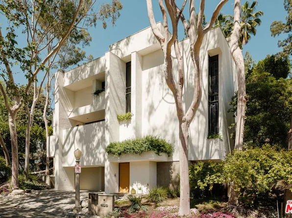 480 Glen Holly Dr, Pasadena, CA 91105