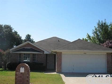 2nd image of 4668 Goldrock Dr