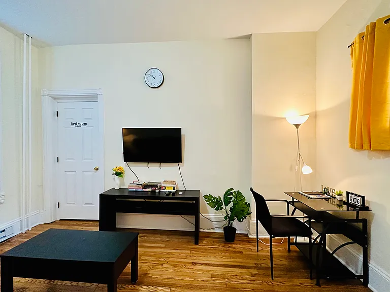 805 N Franklin St #2 — Photo 5