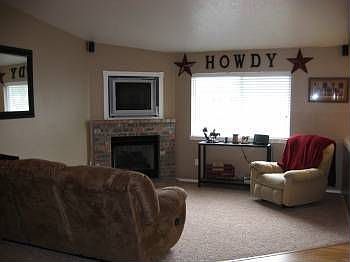 2nd image of 4229 Prairie Star Ct NE