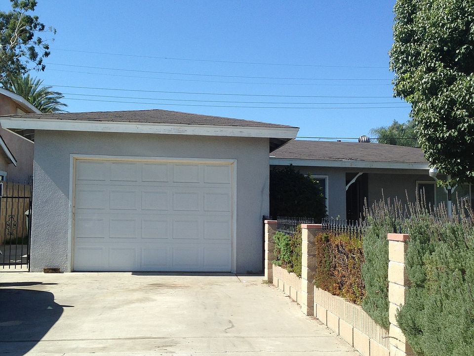 1st image of 15528 Esther St