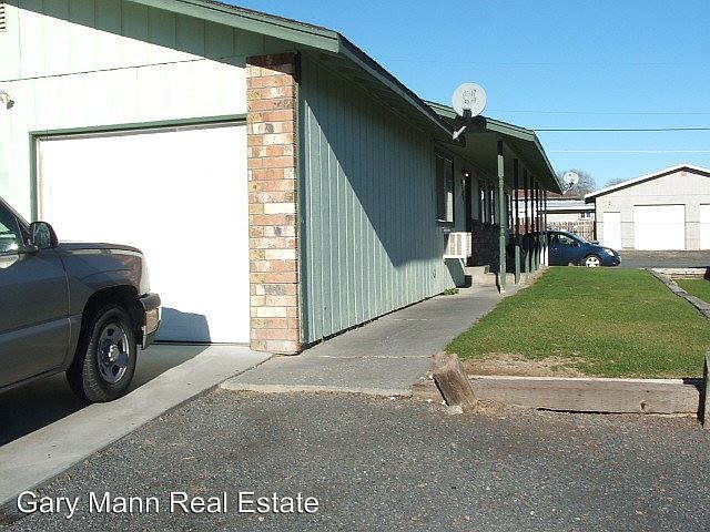 1st image of 1230 W Lakeside Dr