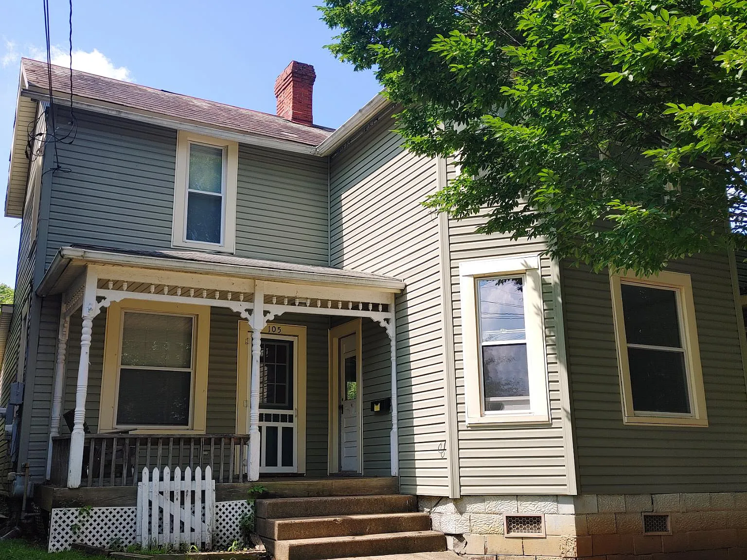 4 bed, 1450 sqft, $1,100 — Photo 1
