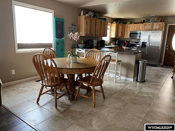 5th image of 1204 E Park Ave