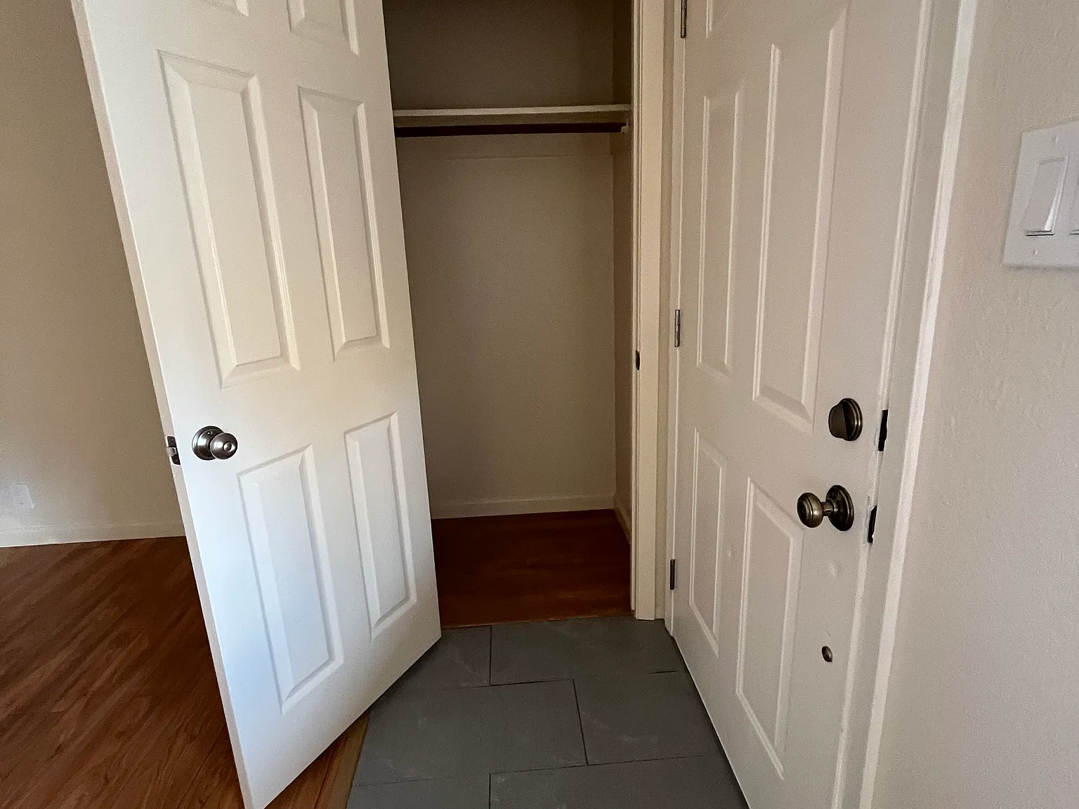 2 bed, 1400 sqft, $2,490 — Photo 4