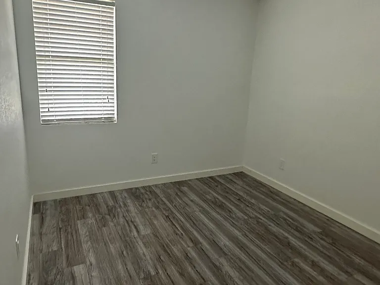 3508 Foxcroft St — Photo 21