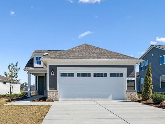 Lot 211 - Compass - Exterior